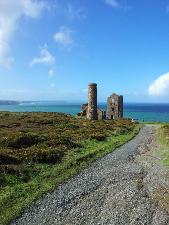 Rose In Vale Country House Hotel St Agnes  Esterno foto